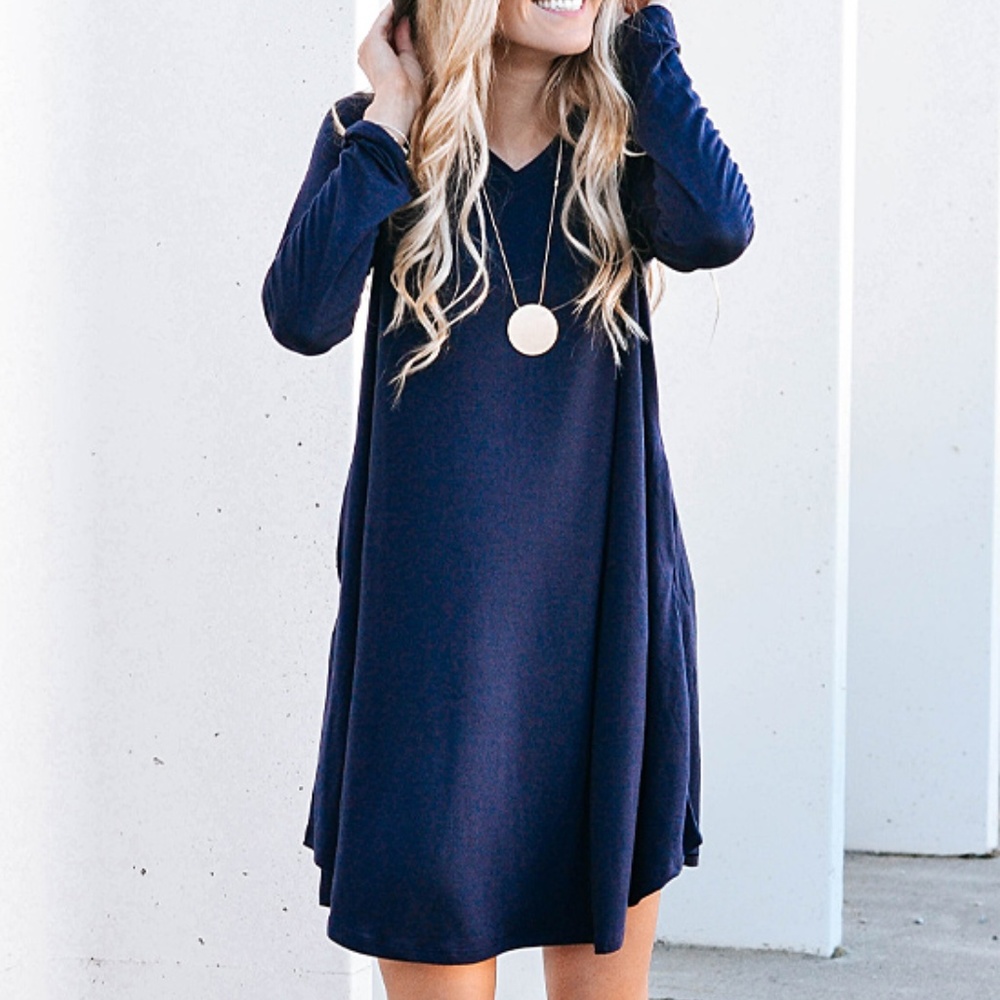 Navy V-neck swing tunic/dress